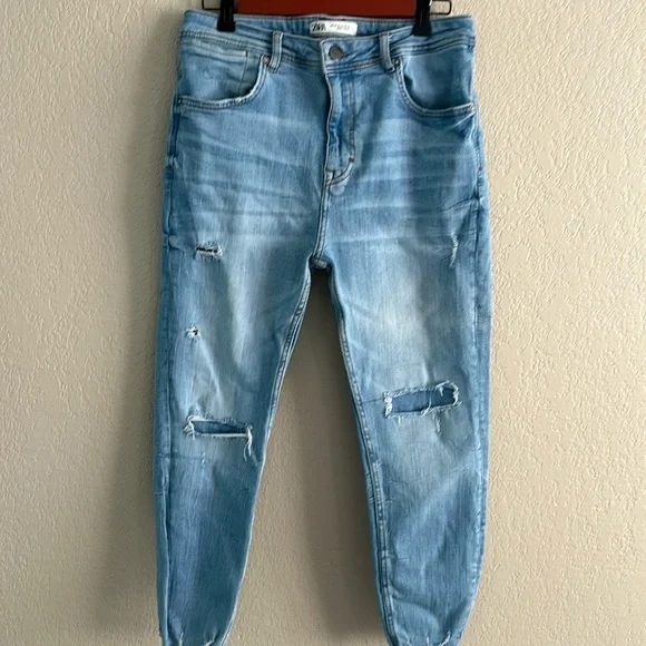 Zara Women's Ripped High Rise Jeans Sizes 32 - Picture 1 of 6